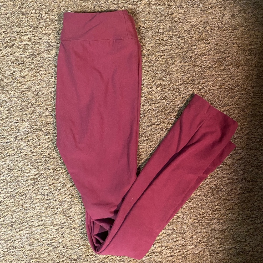 💜Cute and comfy leggings!💜